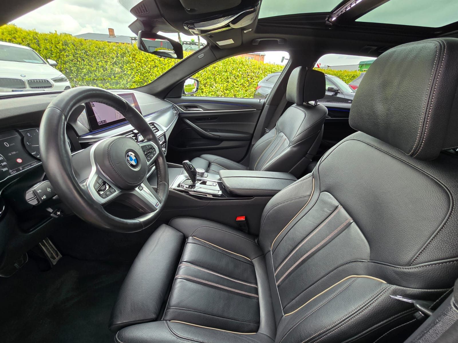BMW 530d M Sport*FACELIFT*20Zoll,AHK,ACC,Laser,St.Hz foto 14