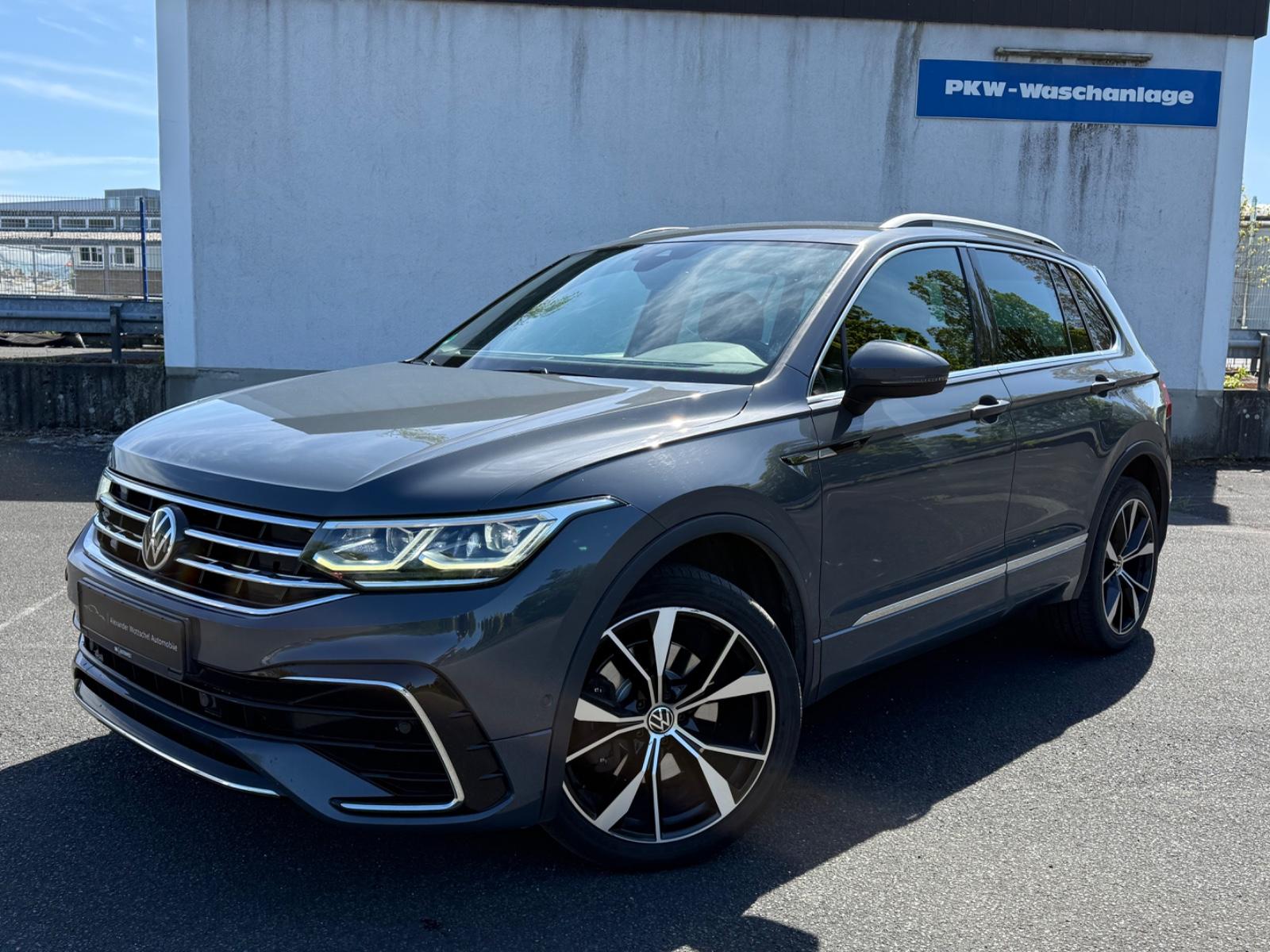 Volkswagen Tiguan R-Line 4Motion*DSG*LED*