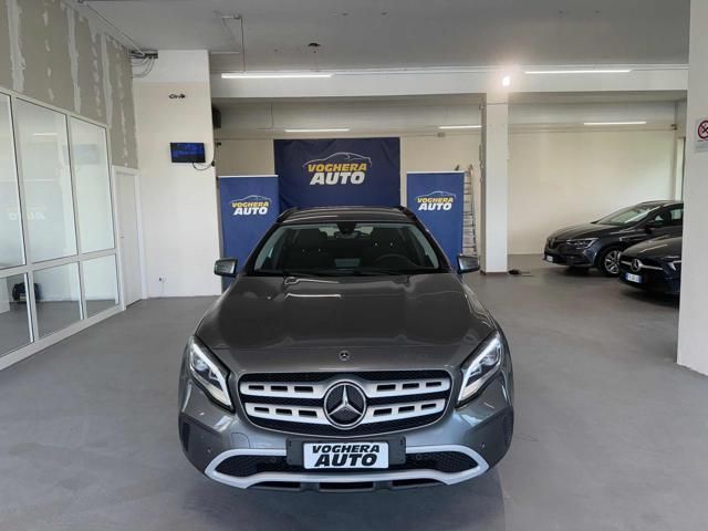 Mercedes-Benz MERCEDES-BENZ GLA 180 d Automatic Business Extra