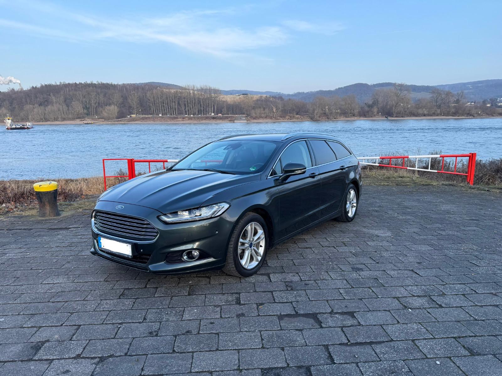 Ford Mondeo Turnier 2.0  Titanium LED/Navi/Keyfree/
