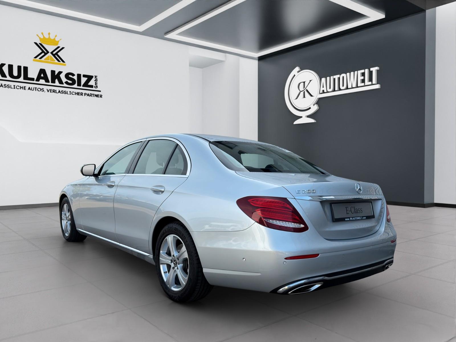 Mercedes-Benz E 200 Lim.*Avantgarde*NAVI*KAM*LED*ASSIST*SHZ*