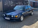 BMW 730i e32 Oldtimer - BMW 730: E32 730i