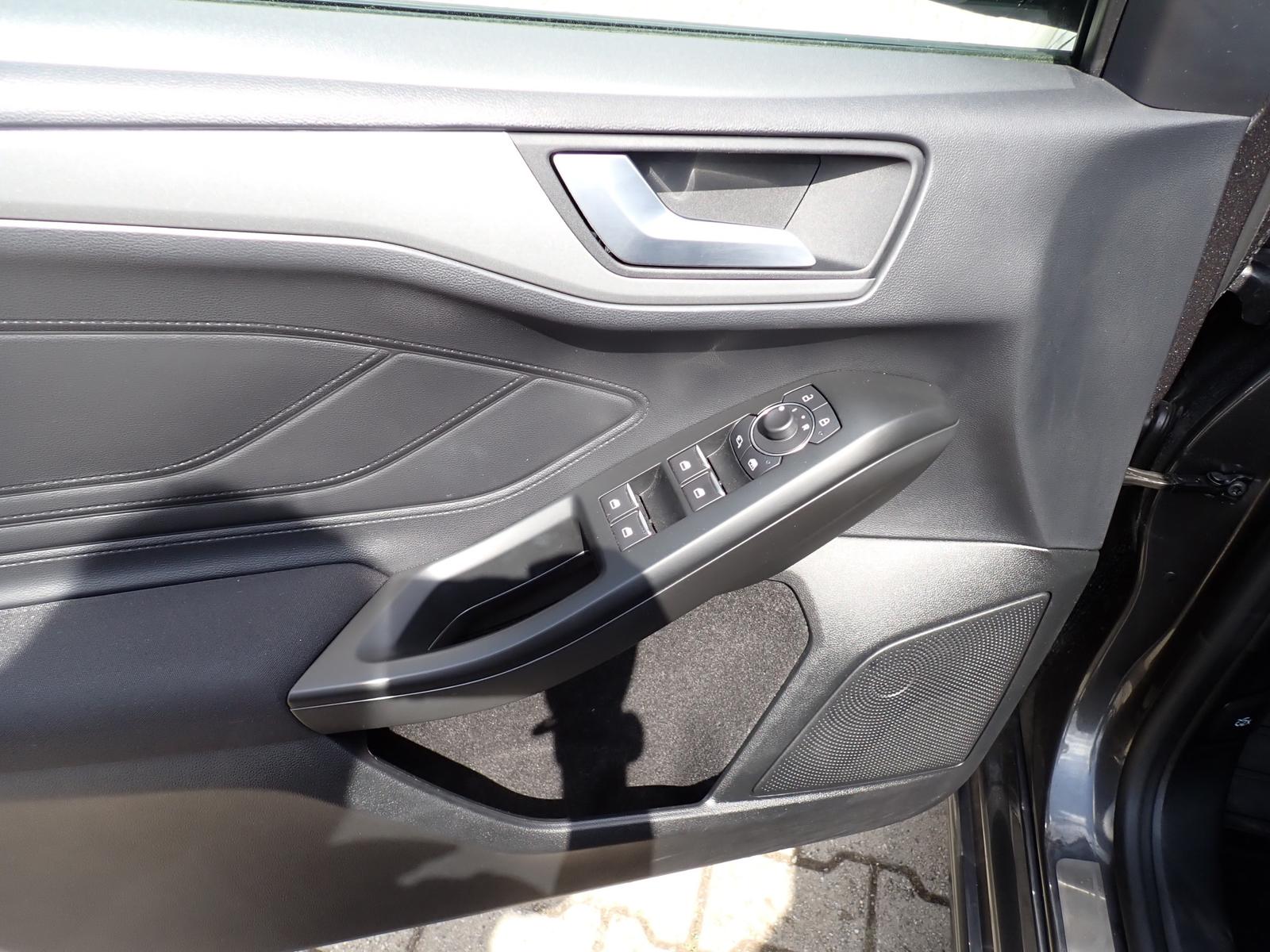 Ford Focus Turnier 1.0 EcoBoost ST-Line*ACC*