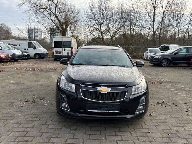 Chevrolet Cruze Station Wagon LT+