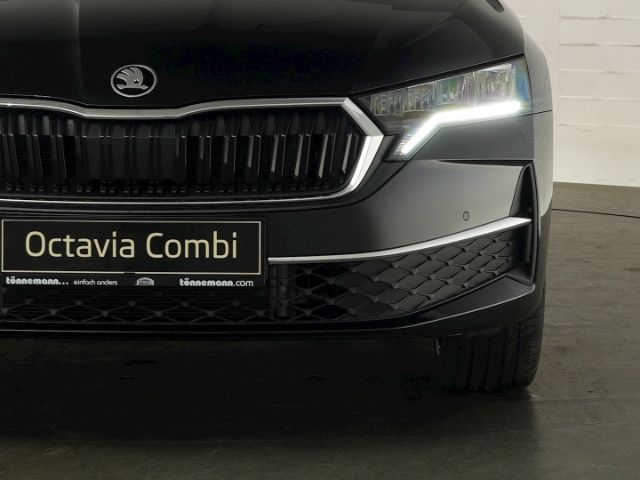 Octavia COMBI TOUR TSI+AHK+NAVI+SITZ-/LENKRADHEI