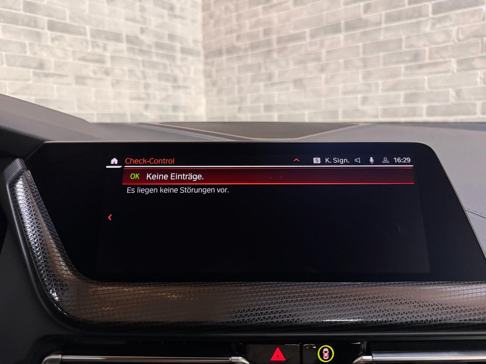 BMW M235i xDrive/PERFORMANCE M/19 Zoll /LED/AMBIENTE