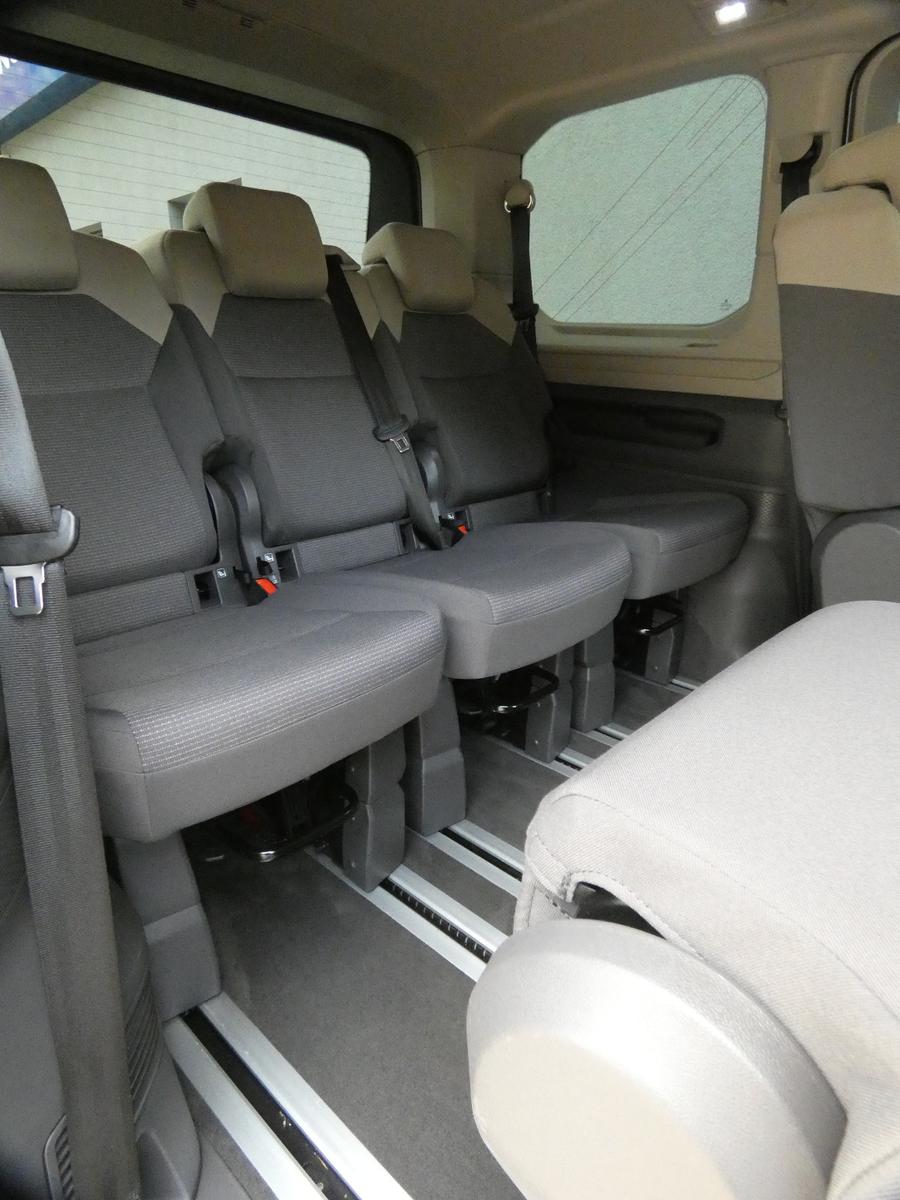 Volkswagen T7 Multivan 2,0 TDI DSG/L+R/PDCv+h/AHK/16"LMF
