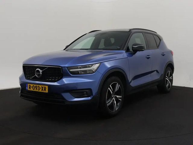 VOLVO XC 40