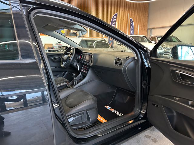 MYAUTOCENTER – Gebraucht- und Jahreswagen mit Werkstattservice in Pfaffenhofen Seat Leon ST FR *LED*Alcantara*NAVI*