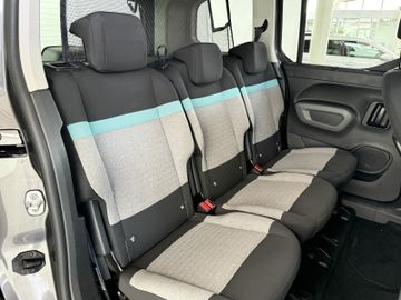 Citroën Berlingo 1.2 EAT8 KAMERA NAVI PANO SITZHZ HEADUP
