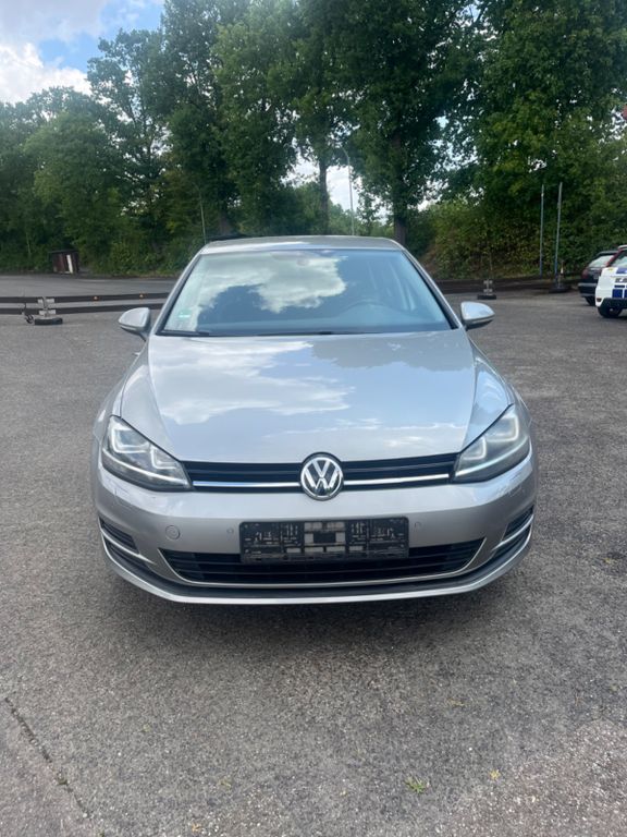 Image of Volkswagen Golf