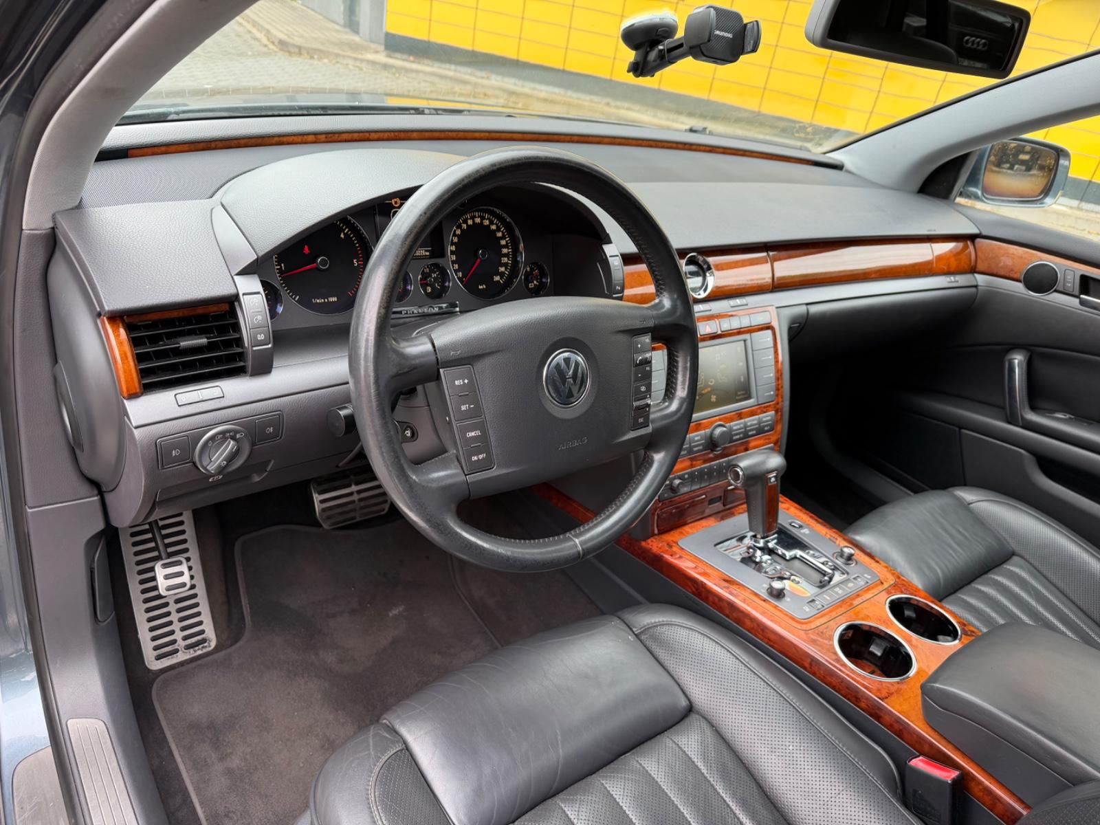 Volkswagen Phaeton V6 TDI 4Motion/ TÜV NEU/ 8 Fach