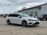 Volkswagen VII Variant Highline/ACC/ PANO/Massage/R-Line - Volkswagen Golf: Highline Variant