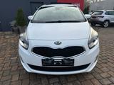 Kia Carens Edition 7 * 1.6 135 PS Tüv neu - weiße Kia Carens