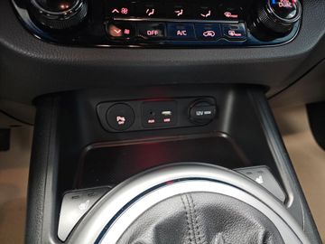 KIA Sportage - 8