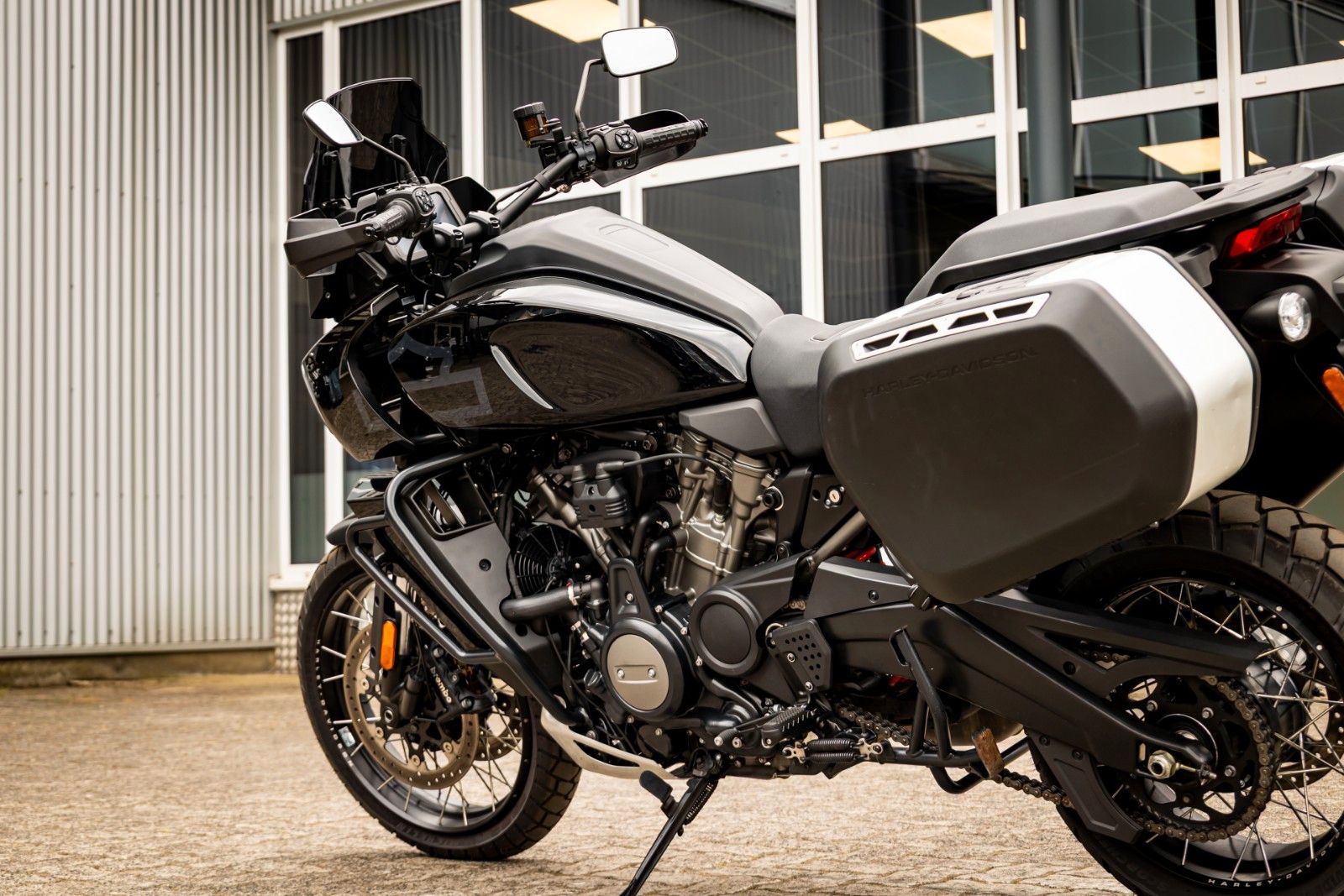 Fahrzeugabbildung Harley-Davidson RA1250S Pan America Special - ARH - Speichen