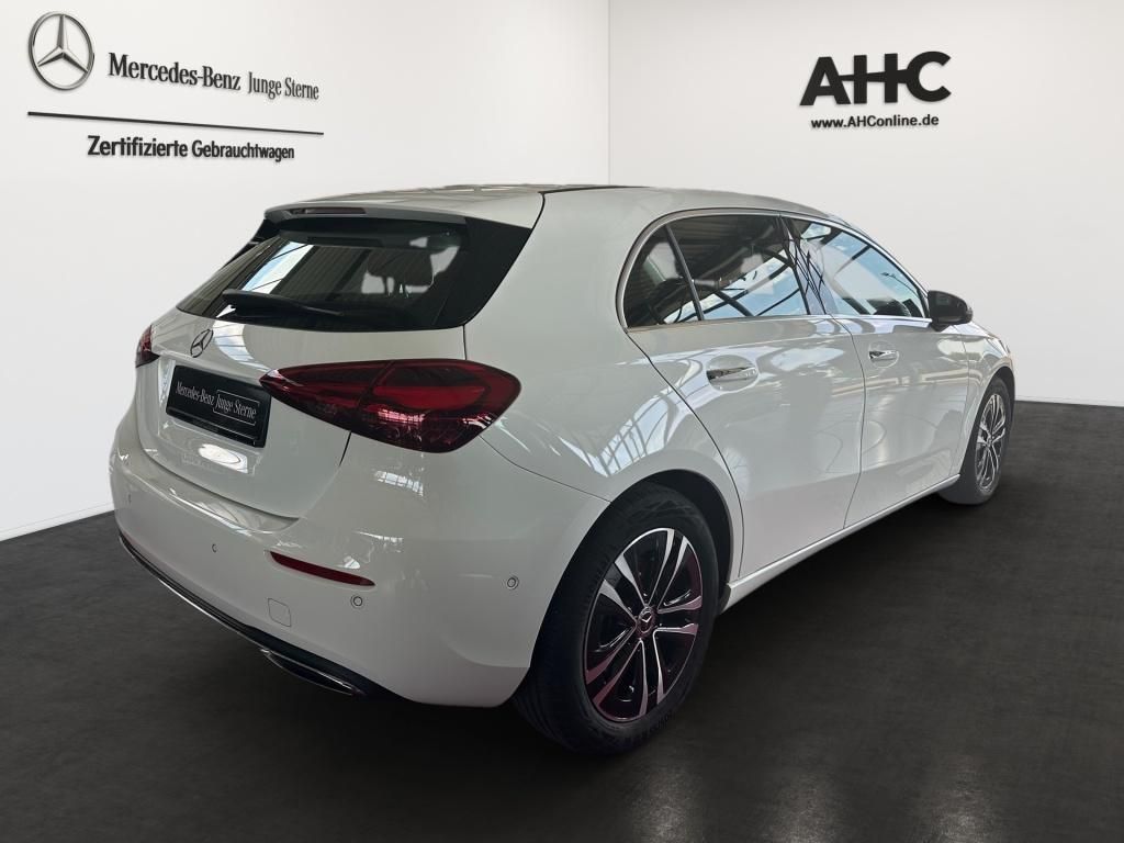 Fahrzeugabbildung Mercedes-Benz A 220 4M Progressive Navi SHZ Ambie. KeyLess LED