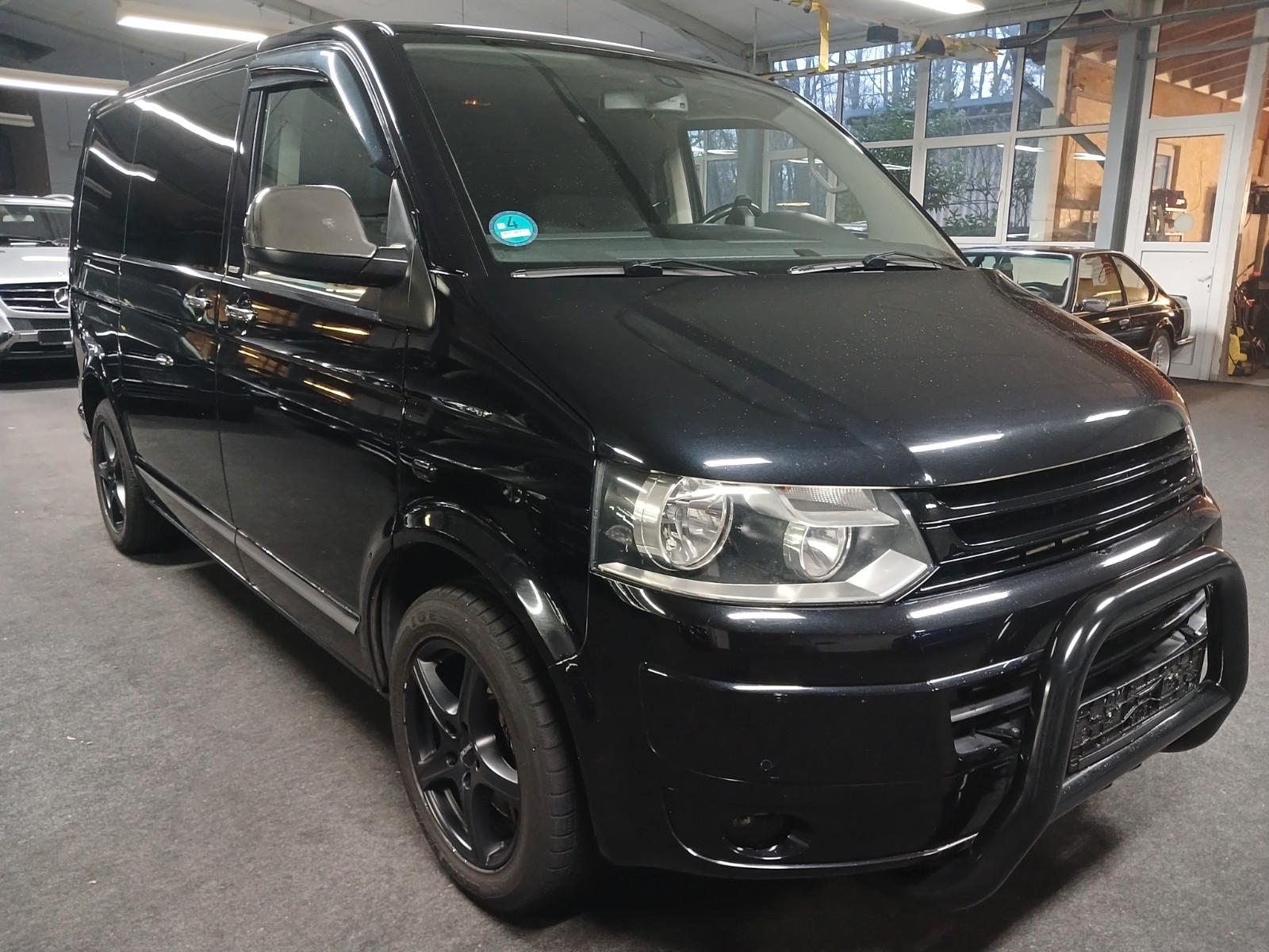 Volkswagen T5 Multivan NAVI 7 SITZER ZAHRIEM SERVICE NEU