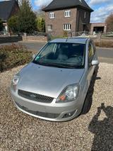 Ford Fiesta MK5 2008 80PS 1,4L Benziner - Ford Fiesta: Mk5