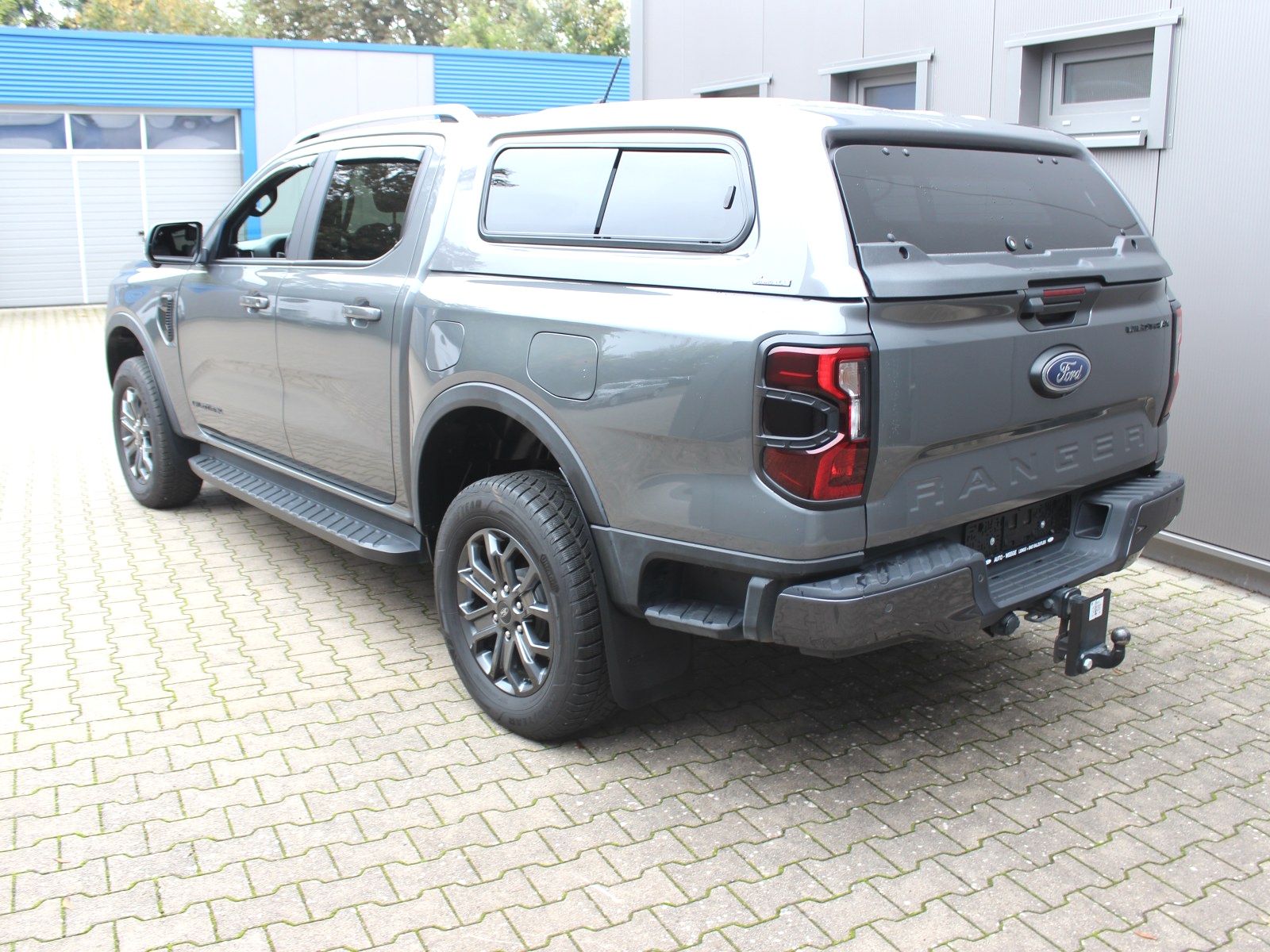 Fahrzeugabbildung Ford Ranger Plug-in-Hybrid Wildtrak e4WD Doppelkabine