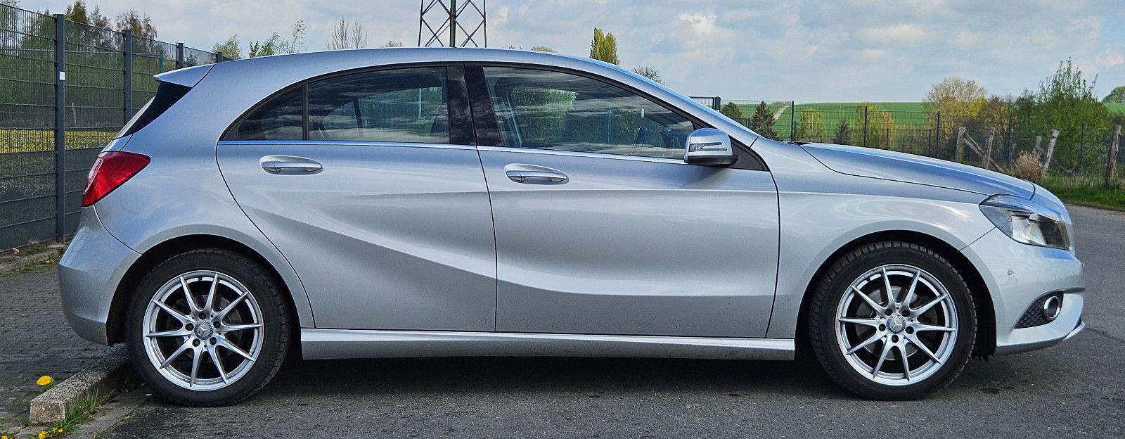 MERCEDES-BENZ A 180 W176 BlueEfficiency Navi SHZ 2.Hand