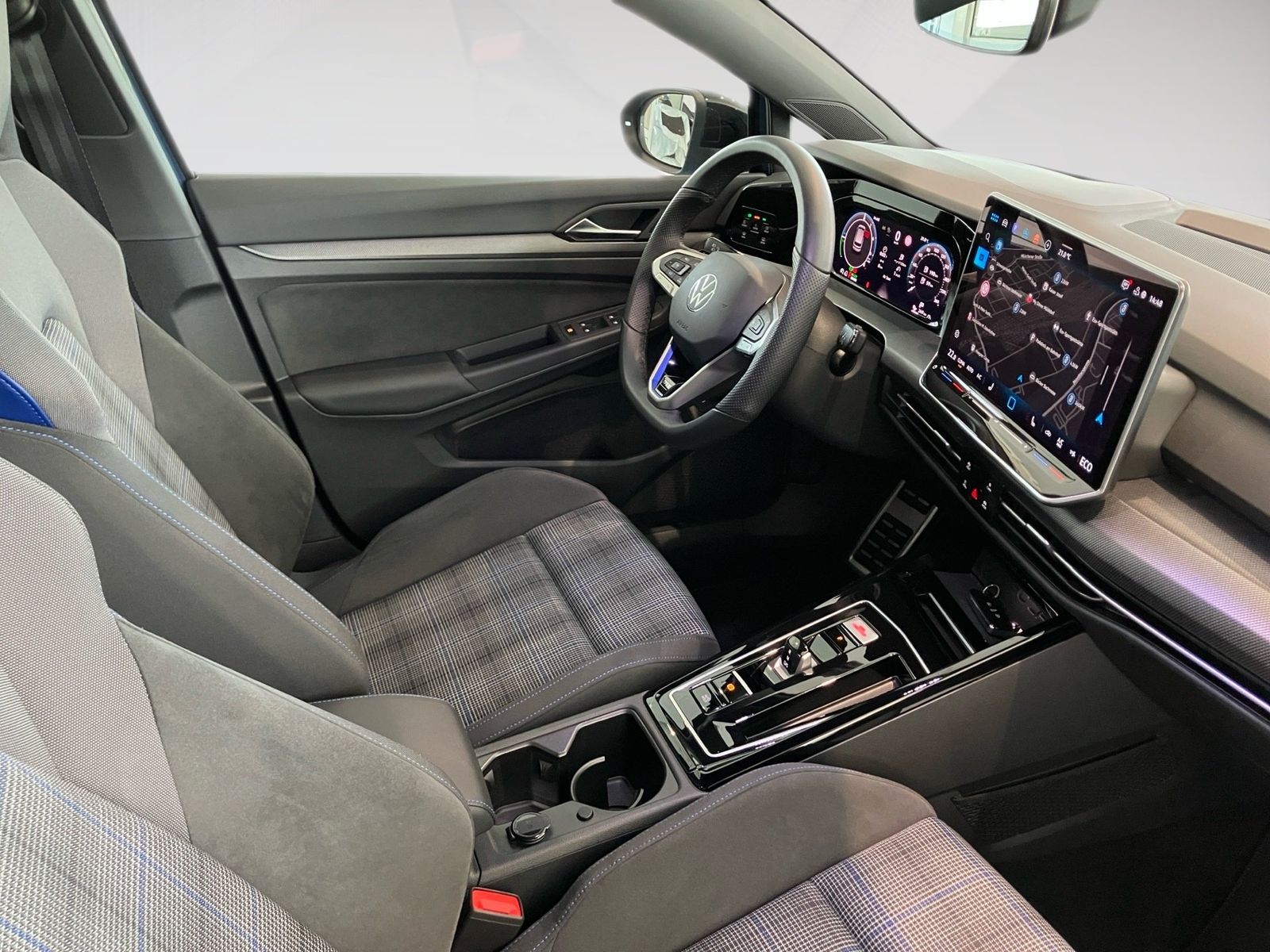 Volkswagen Golf - Bild 9