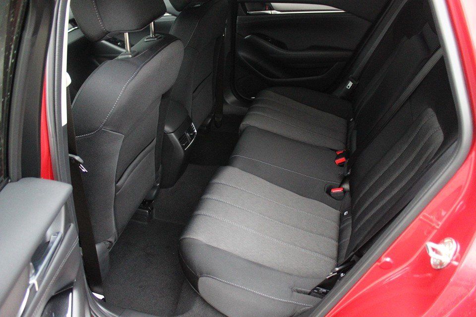 Fahrzeugabbildung Mazda 6 Exclusive-Line G-194 AT NAVI ACAA 360° MATRIX