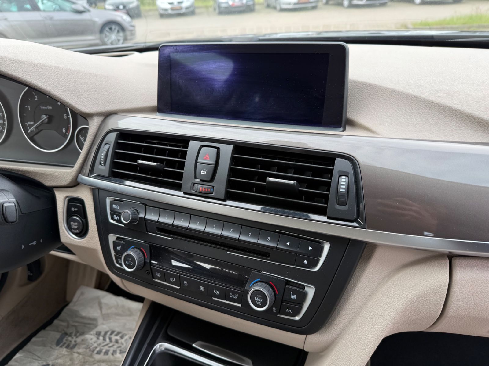 320 3 Touring 320 d xDrive*Aut.*2.HAND*NAVI*4X4*