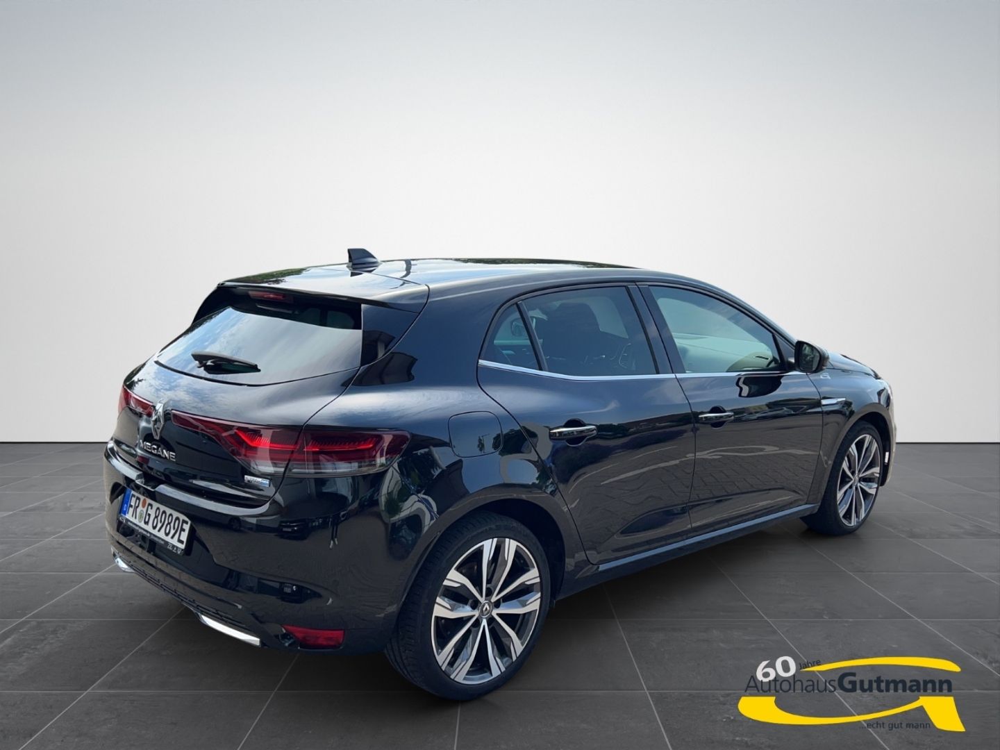 Fahrzeugabbildung Renault Megane IV Intens 1.6 E-TECH Plug-in Hybrid 160 E