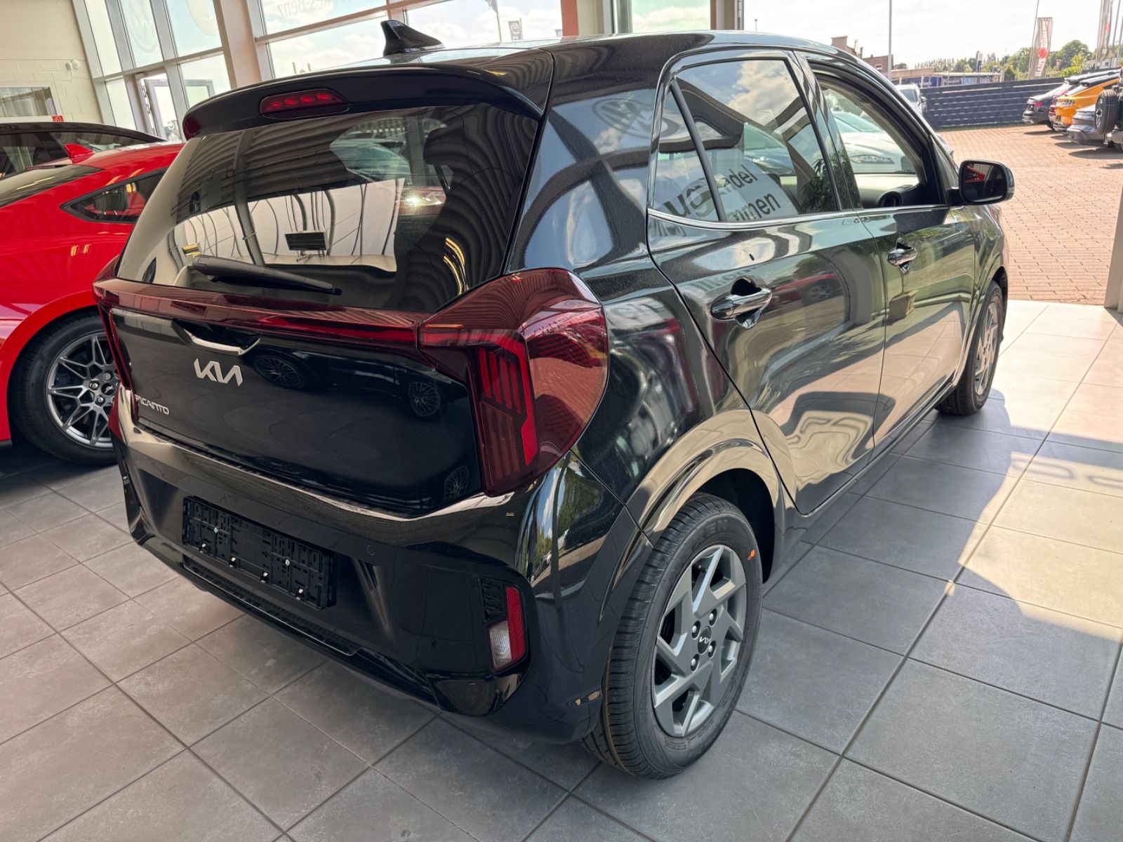 Fahrzeugabbildung Kia Picanto Dyn Line Plus/Sofort