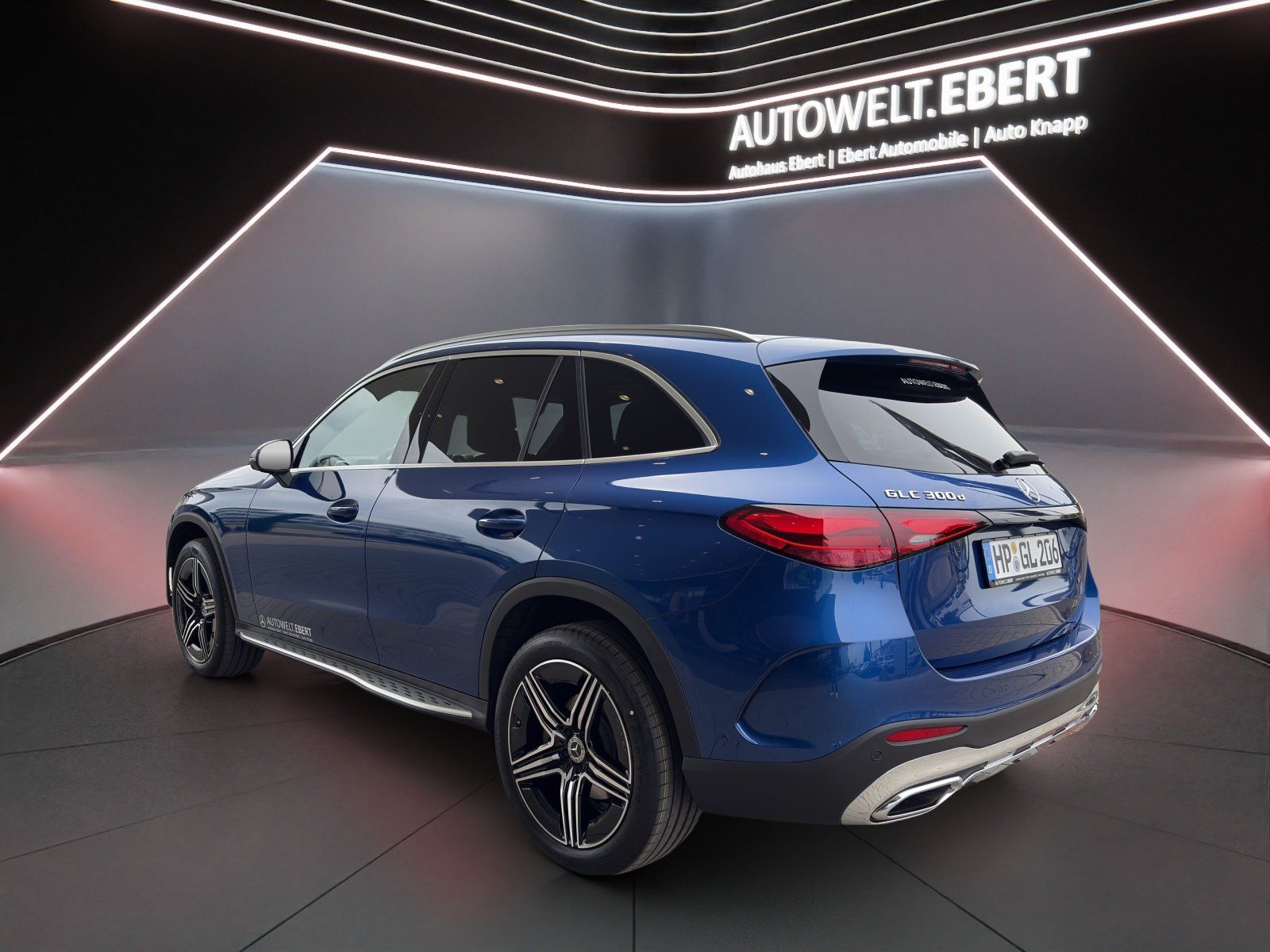 Fahrzeugabbildung Mercedes-Benz GLC 300 d AMG Burm DigiLight Pano AHK 360° Multi