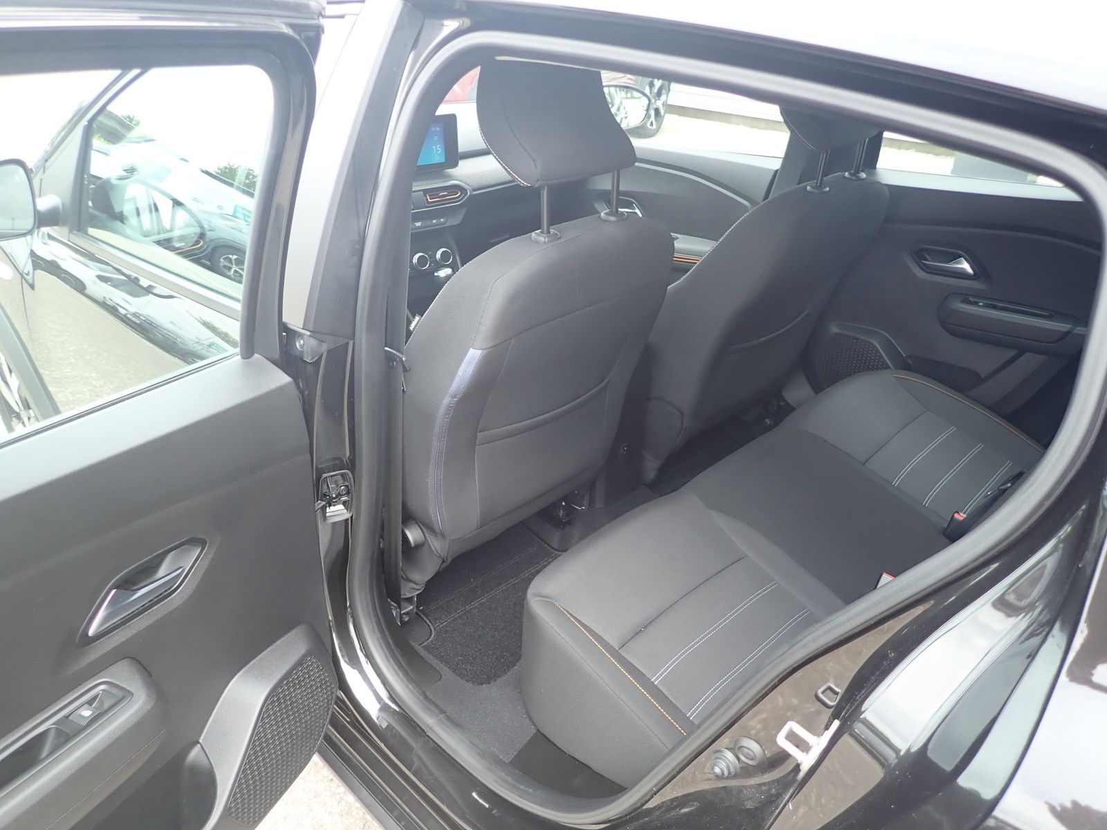 Fahrzeugabbildung Dacia Sandero Stepway Comfort TCe 100 ECO-G