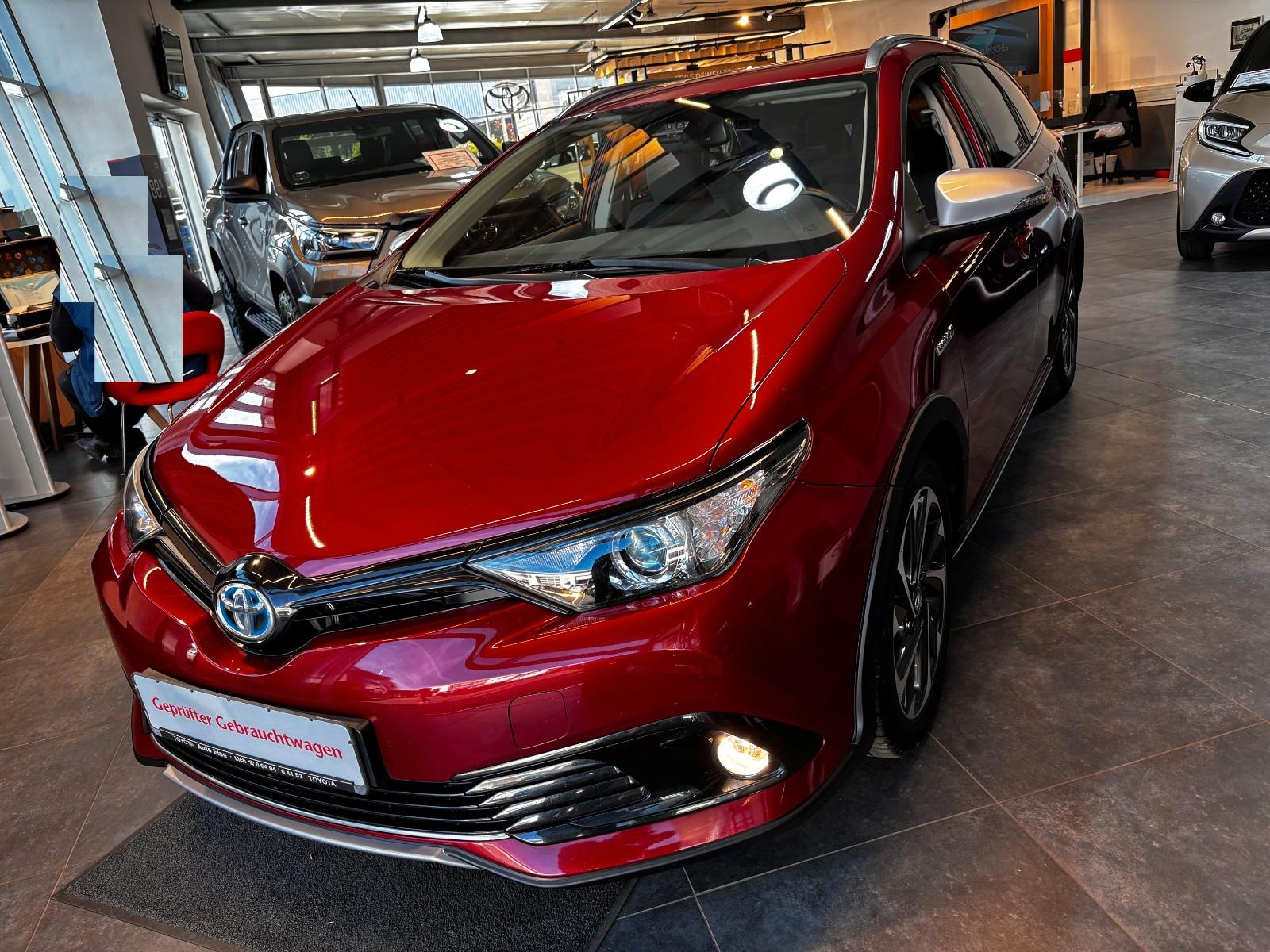 Toyota Auris Touring Sports Hybrid Free Style