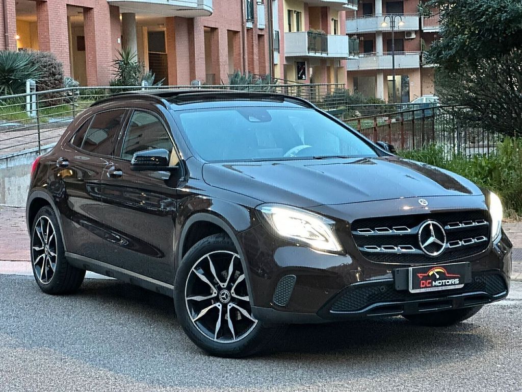 Image of Mercedes-Benz GLA 200