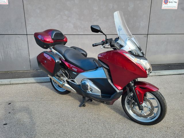 Honda NC 700 D Integra