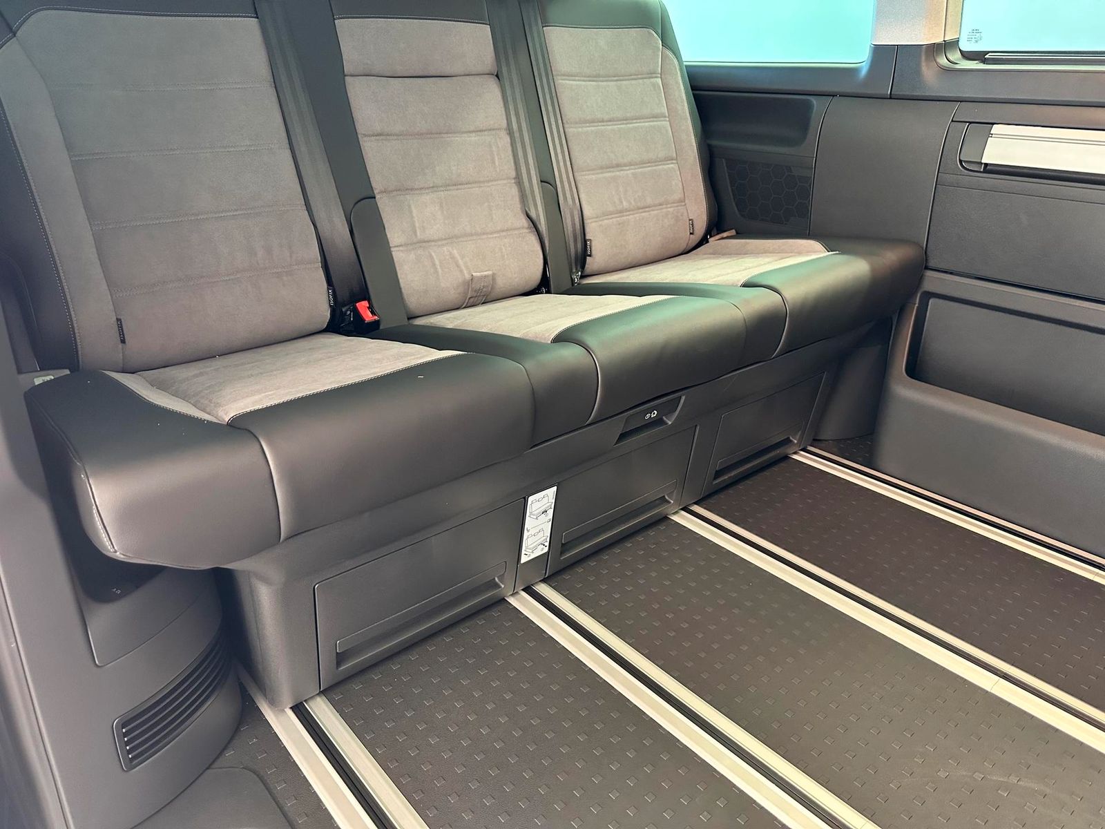 Volkswagen California 6.1 Beach Camper Edition 204PS DSG... foto 13