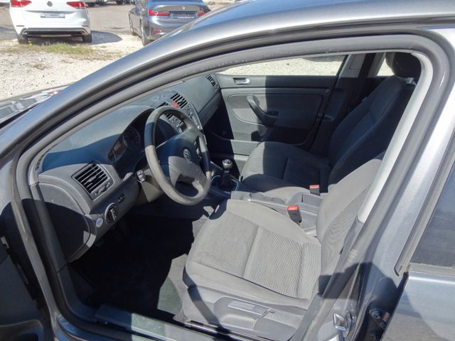 Fahrzeugabbildung Volkswagen Golf V Lim. Edition/TDI/Klima/105PS/3.Hand/