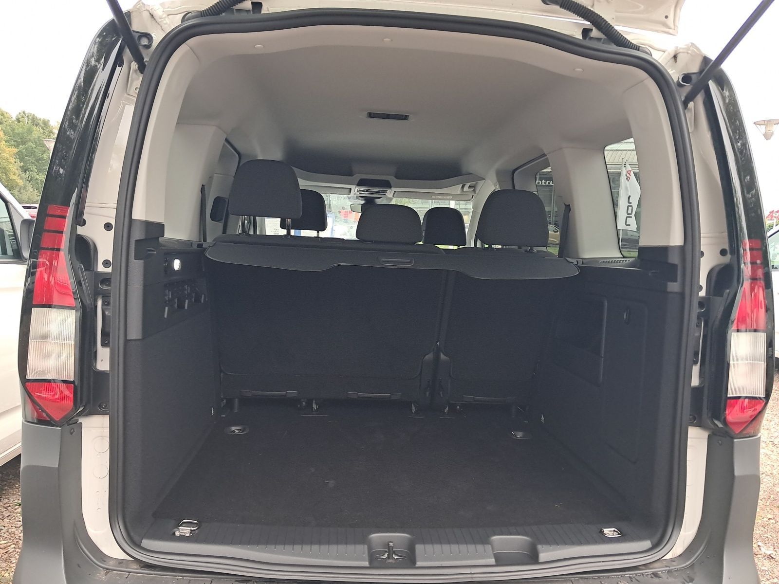Volkswagen Caddy - Bild 12
