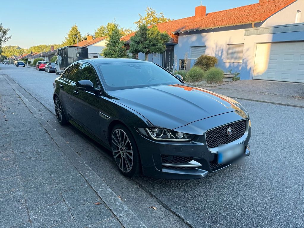 Image of Jaguar XE