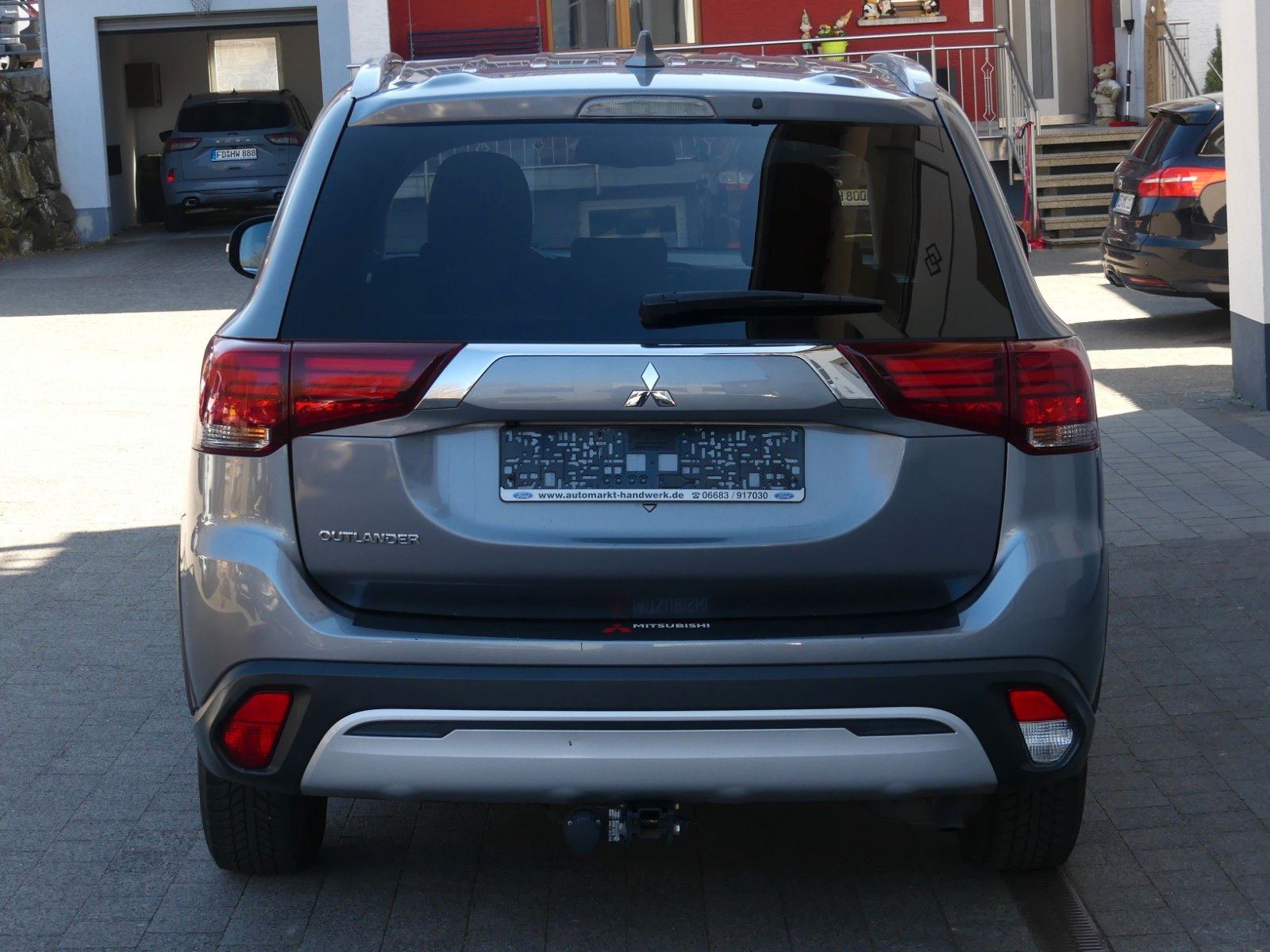 Fahrzeugabbildung Mitsubishi Outlander Diamant Edition 2WD*Gasanlage*Kamera*
