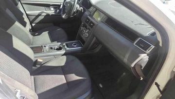 Land-Rover Discovery Sport - 10