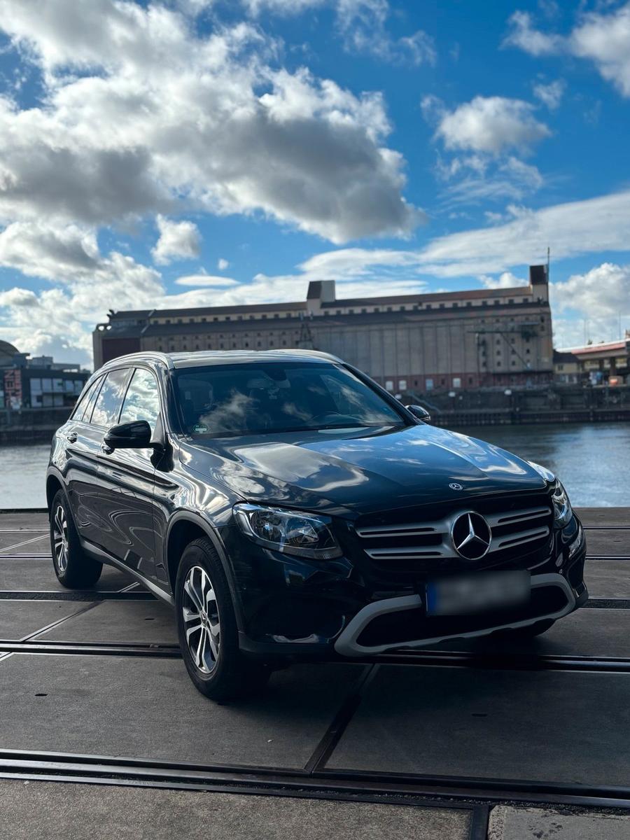 Mercedes-Benz GLC 220