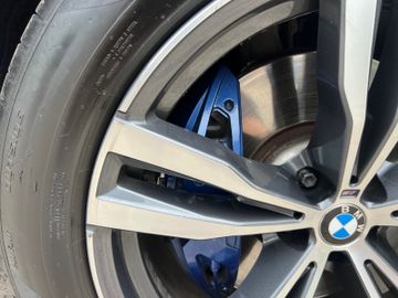 BMW X7 - 10