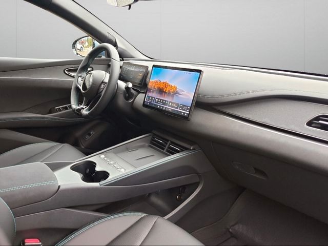 BYD SEAL 6