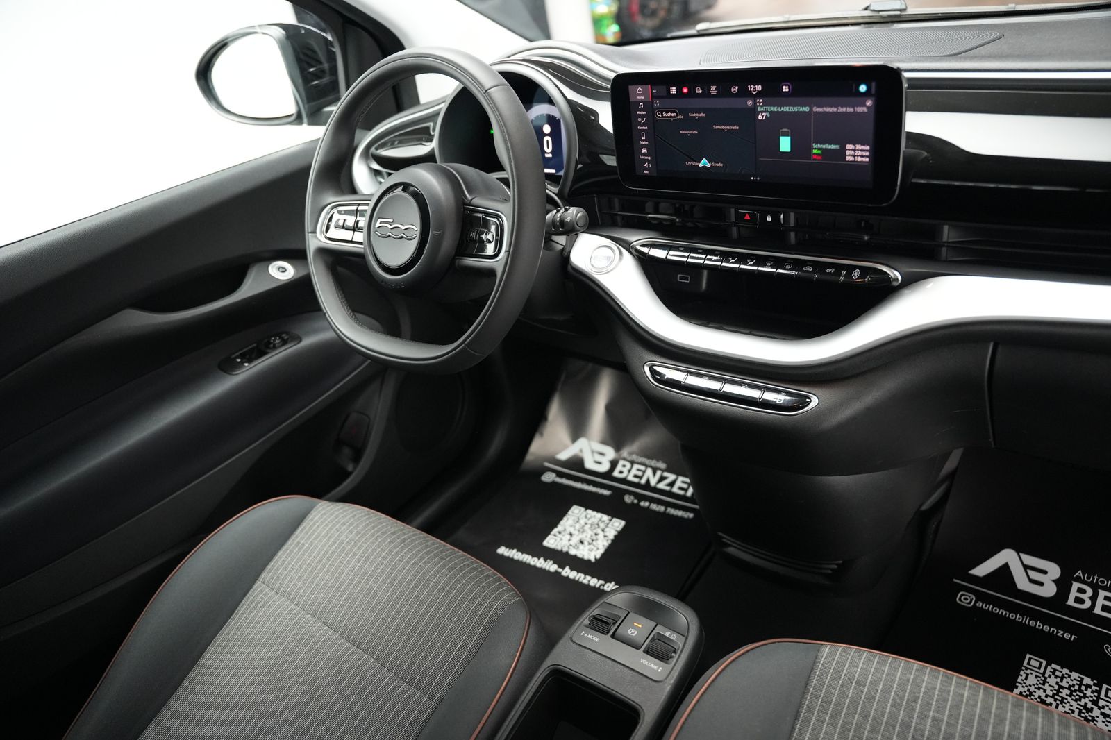 Fahrzeugabbildung Fiat 500 Icon 42 Kwh *KeylessEntry*Navi*LED*Kamera