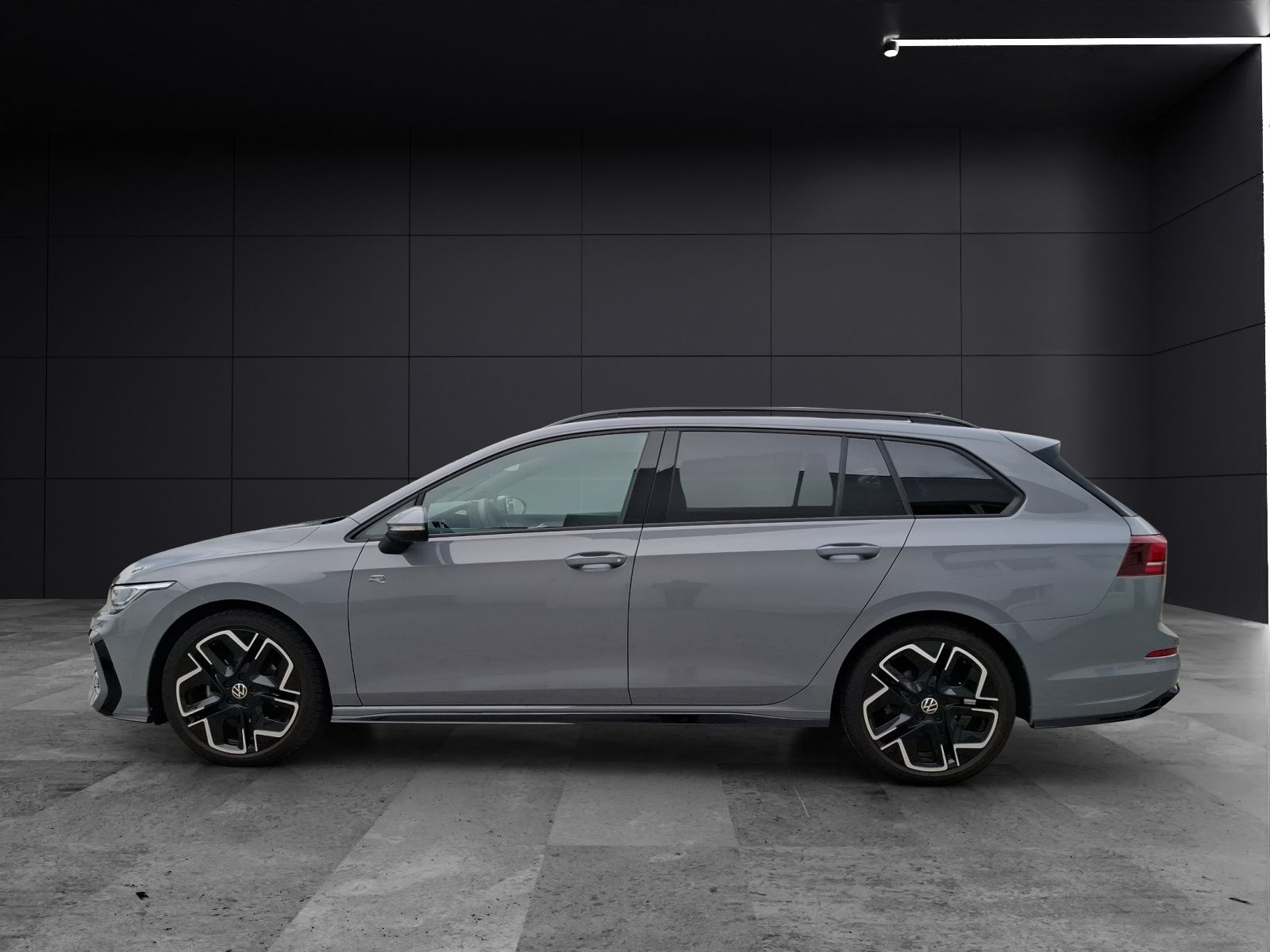 Fahrzeugabbildung Volkswagen Golf VIII Variant eTSI R-Line DSG Standhzg. LED