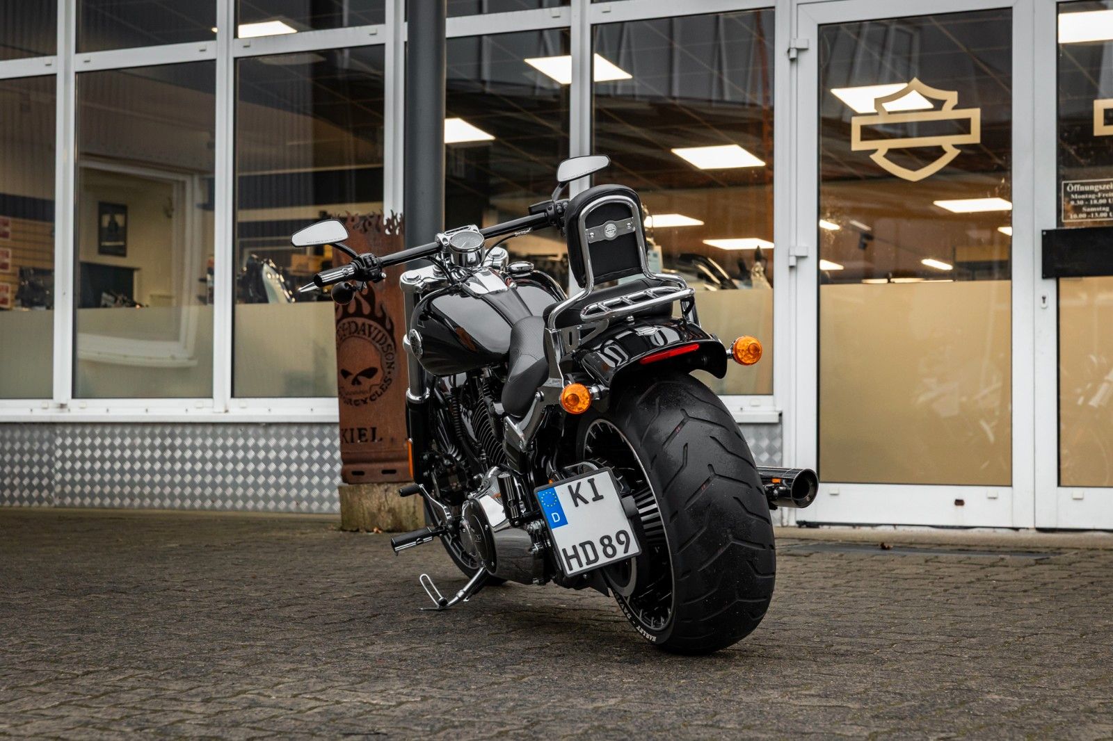 Fahrzeugabbildung Harley-Davidson FXSB Breakout 103 - Jekill & Hyde