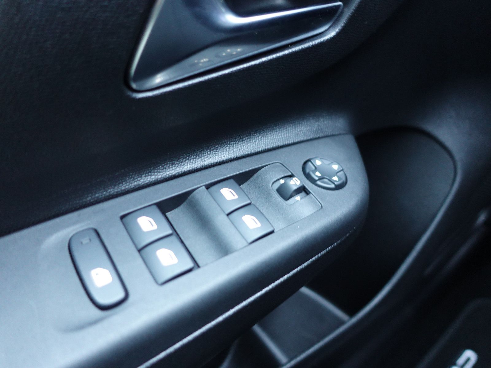 Fahrzeugabbildung Opel Corsa GS 1.2T,MatrixLED,Kamera,Sitzhzg,Allwetter