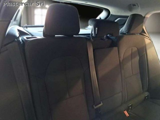 Volvo VOLVO XC40 1.5 t5 phev Inscription Expression au imagem 3