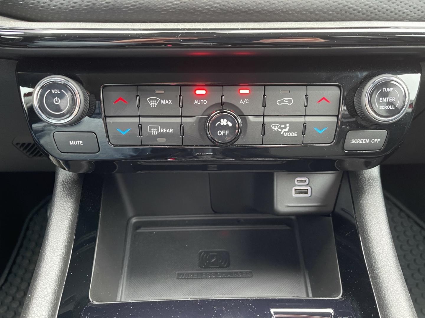 Jeep Compass High Altitude Hybrid+KAMERA+NAVI+PDC+SHZ